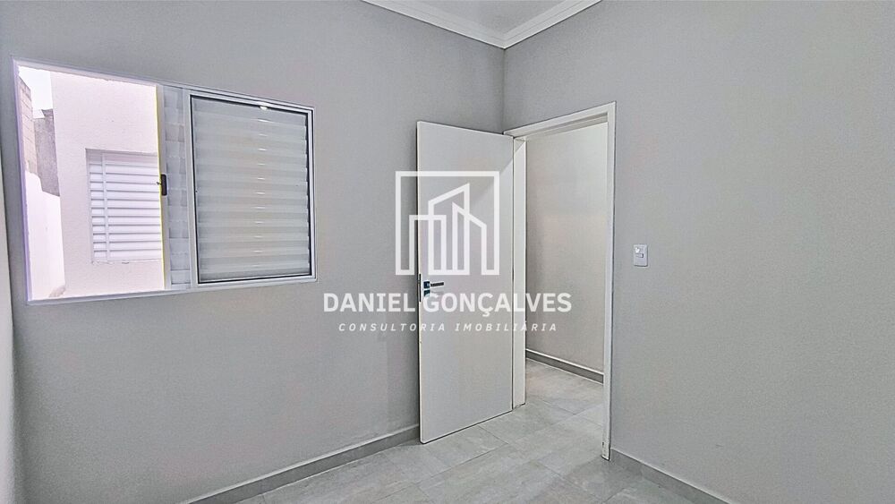 Casa à venda com 3 quartos, 74m² - Foto 3