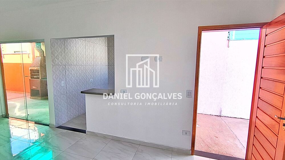 Casa, 3 quartos, 94 m² - Foto 2