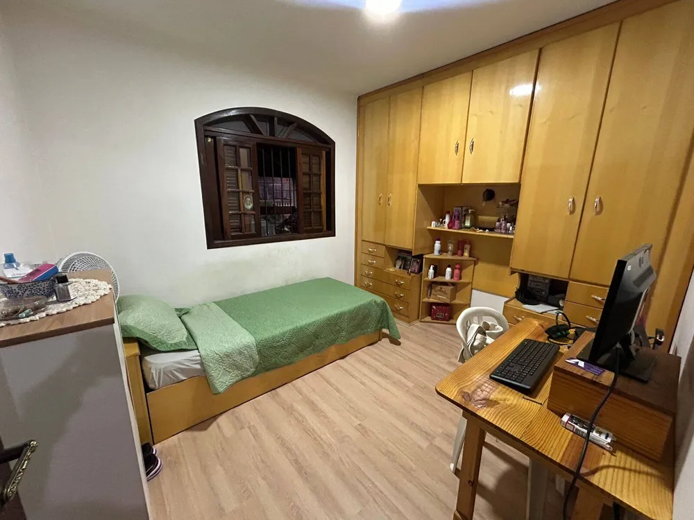 Casa, 3 quartos, 219 m² - Foto 13