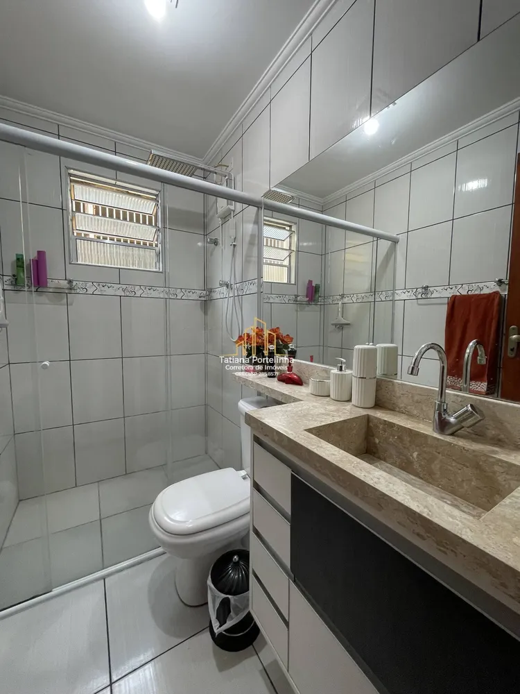 Casa, 3 quartos, 172 m² - Foto 1