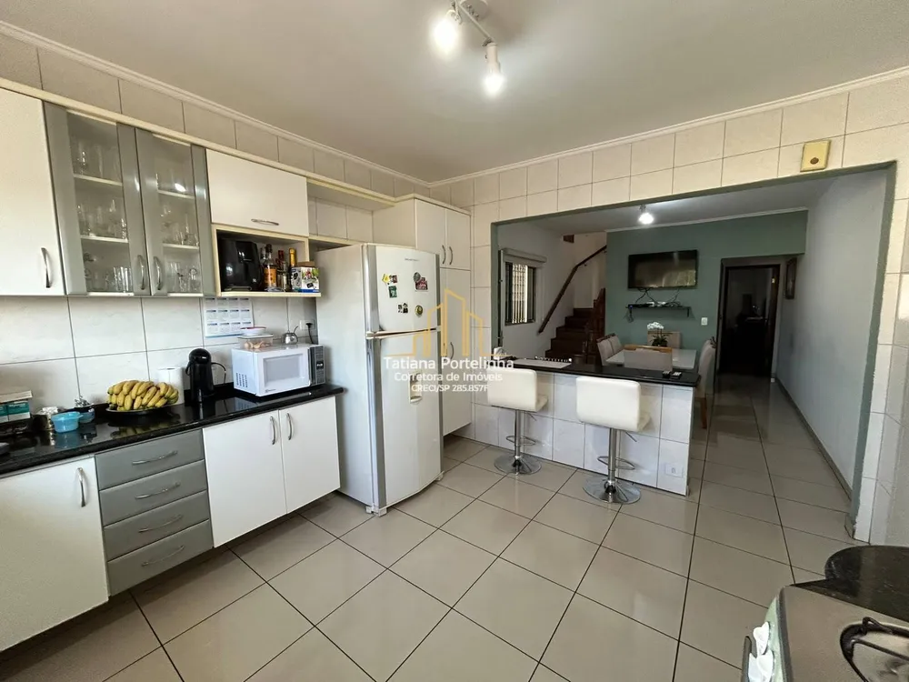 Casa, 3 quartos, 254 m² - Foto 2