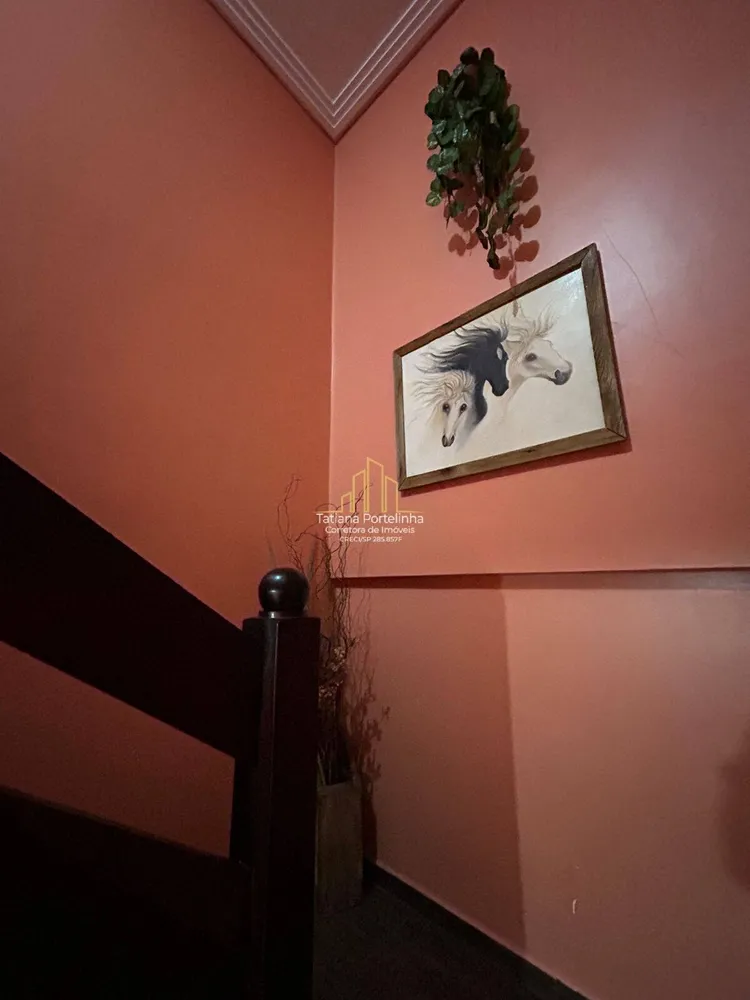 Casa, 4 quartos, 223 m² - Foto 2
