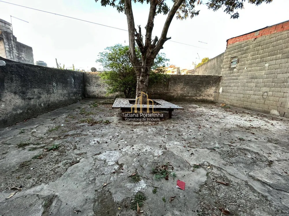 Casa, 4 quartos, 223 m² - Foto 1