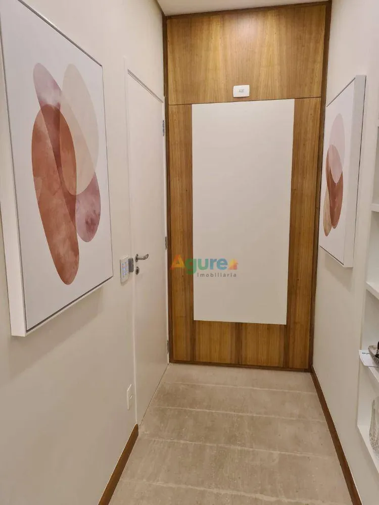 Apartamento, 3 quartos, 176 m² - Foto 4