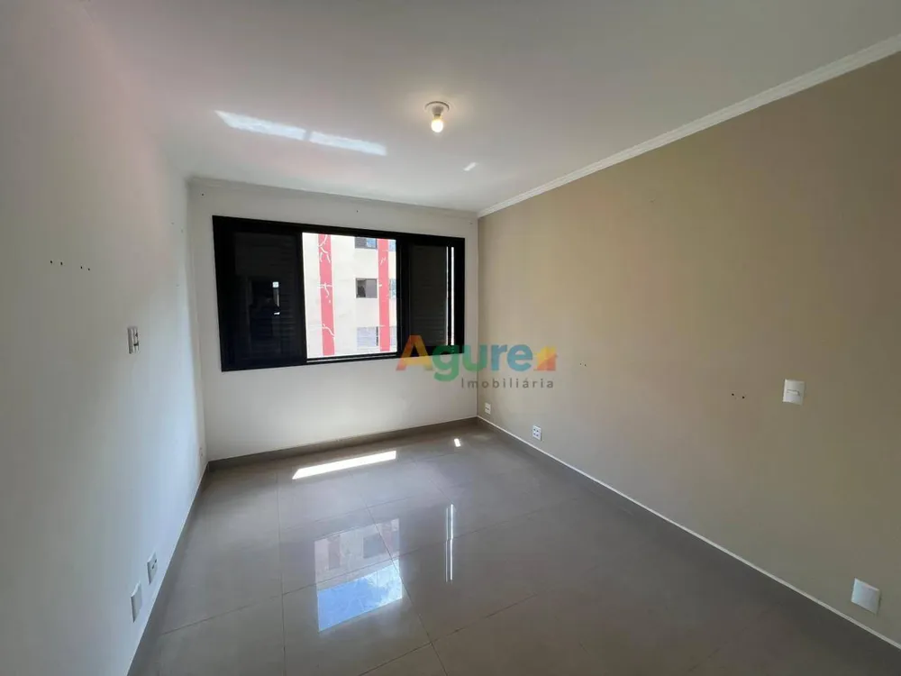 Apartamento, 3 quartos, 160 m² - Foto 8