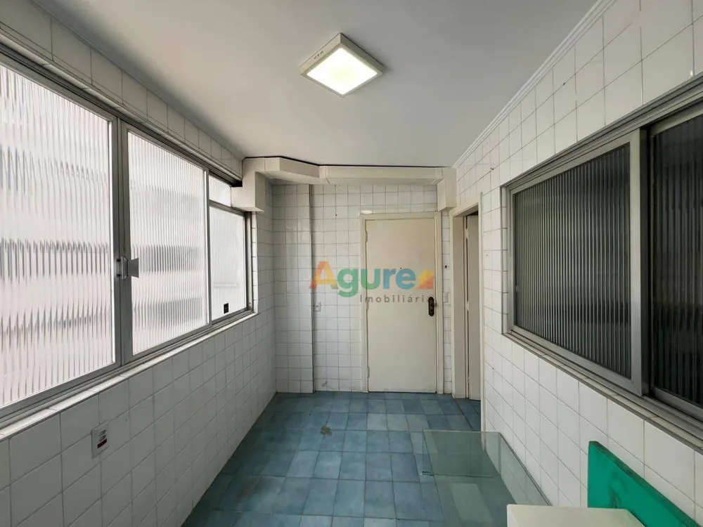 Apartamento, 3 quartos, 160 m² - Foto 4