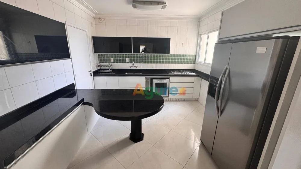 Apartamento, 3 quartos, 135 m² - Foto 12