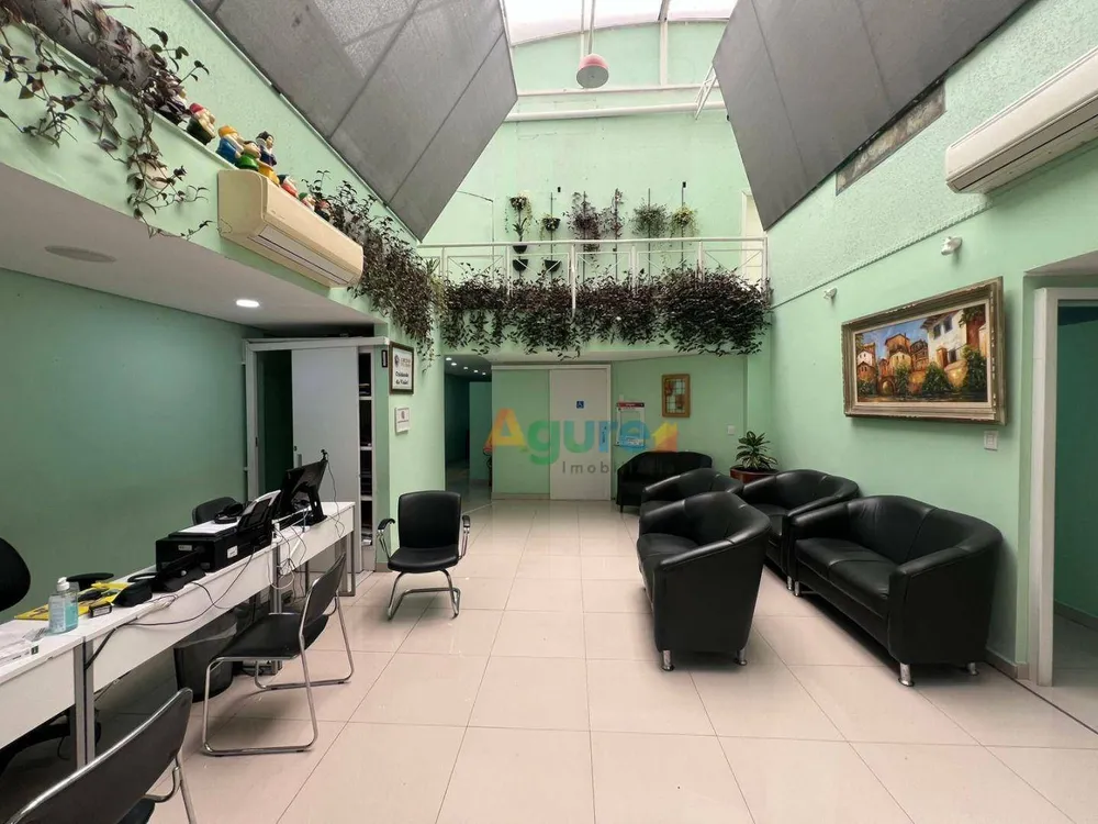 Sobrado, 1 quarto, 652 m² - Foto 3