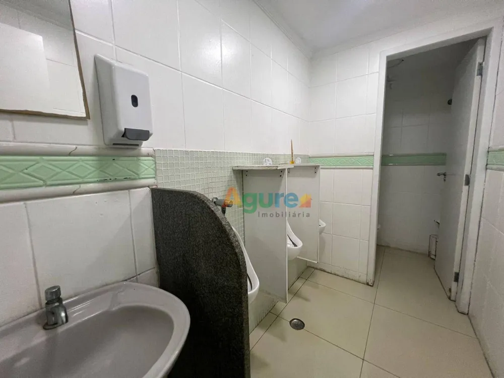 Sobrado, 1 quarto, 652 m² - Foto 15