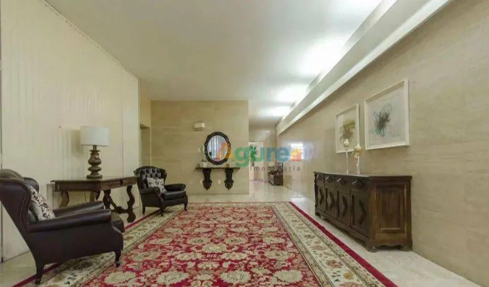 Apartamento, 3 quartos, 188 m² - Foto 2