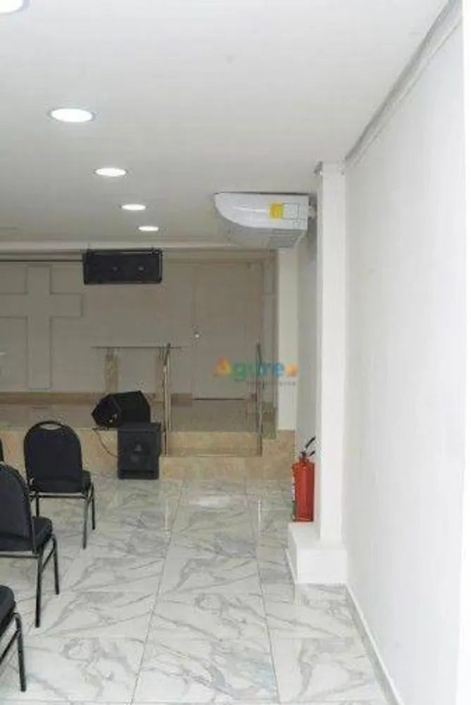 Loja-Salão, 1768 m² - Foto 2