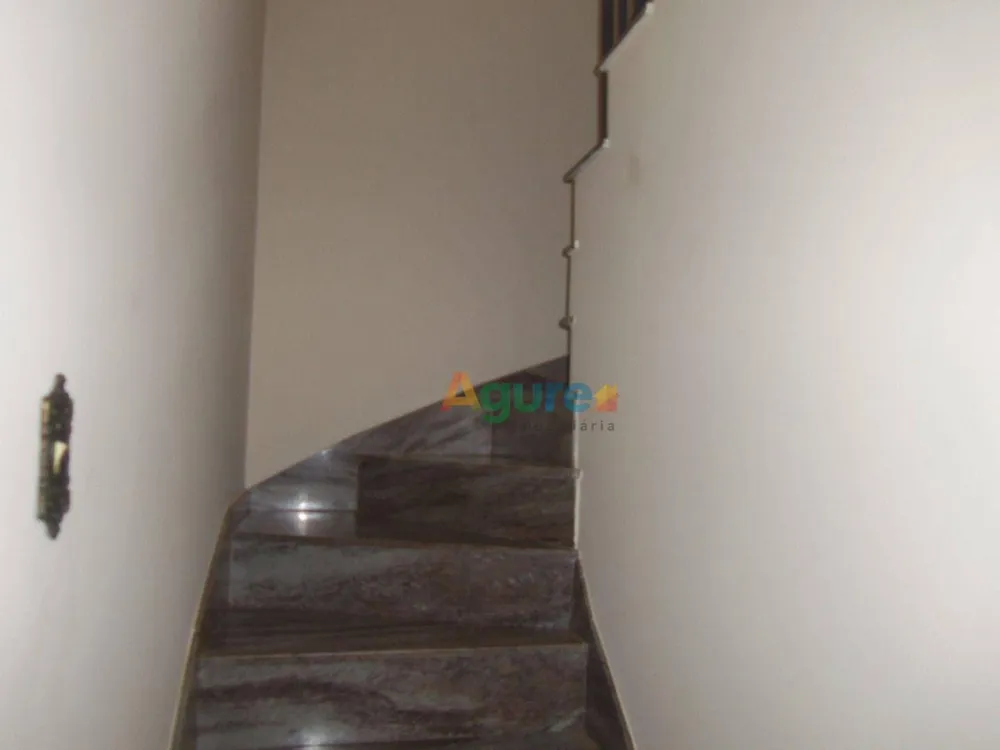 Sobrado, 3 quartos, 170 m² - Foto 2