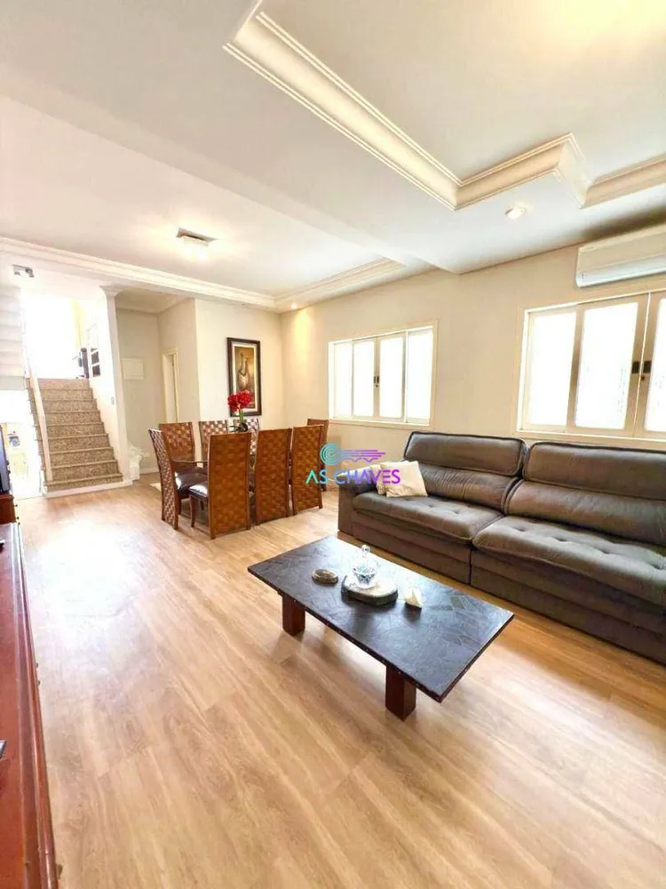 Casa, 3 quartos, 205 m² - Foto 7