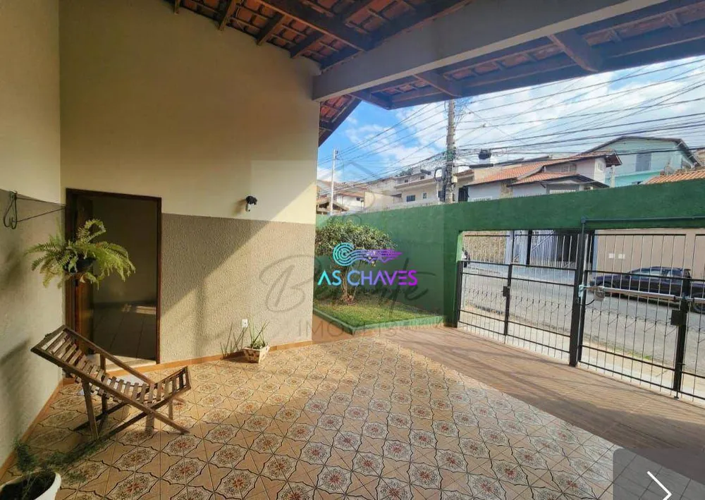 Casa, 3 quartos, 126 m² - Foto 1