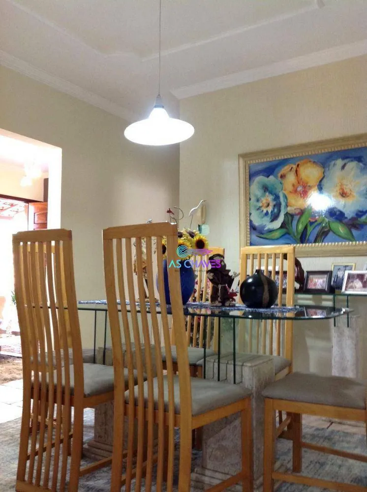 Casa, 3 quartos, 174 m² - Foto 4