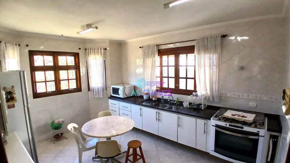Casa, 3 quartos, 350 m² - Foto 6