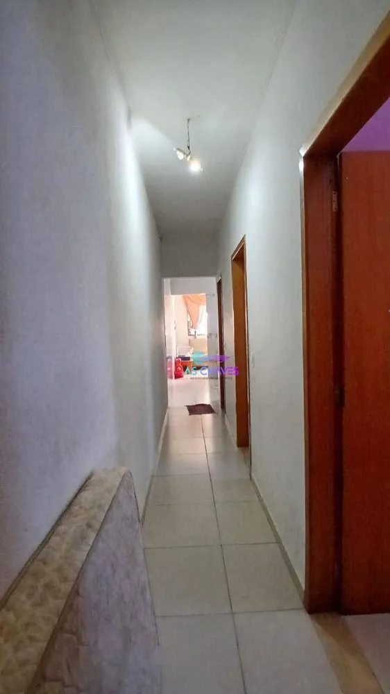 Casa, 3 quartos, 93 m² - Foto 2