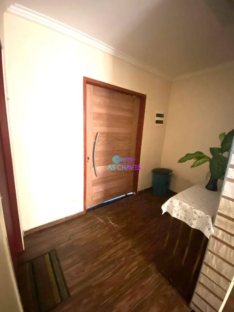 Casa, 3 quartos, 170 m² - Foto 3