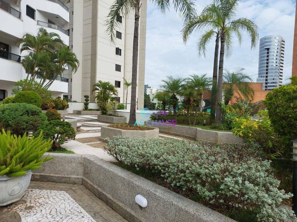 Apartamento, 4 quartos, 239 m² - Foto 2