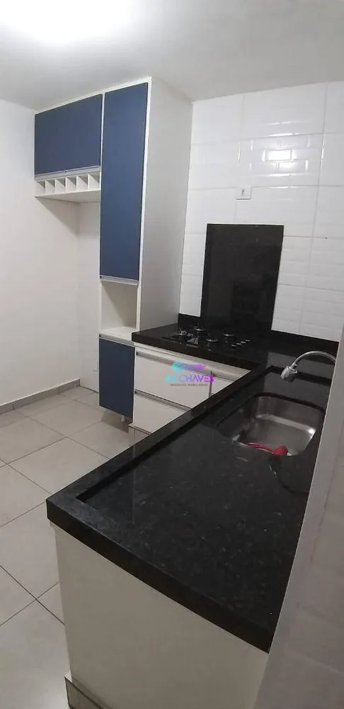 Apartamento, 3 quartos, 72 m² - Foto 2
