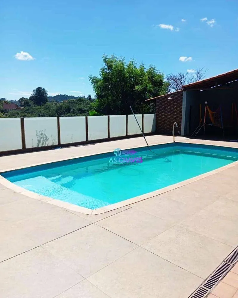 Chácara, 5 quartos, 1057 m² - Foto 1