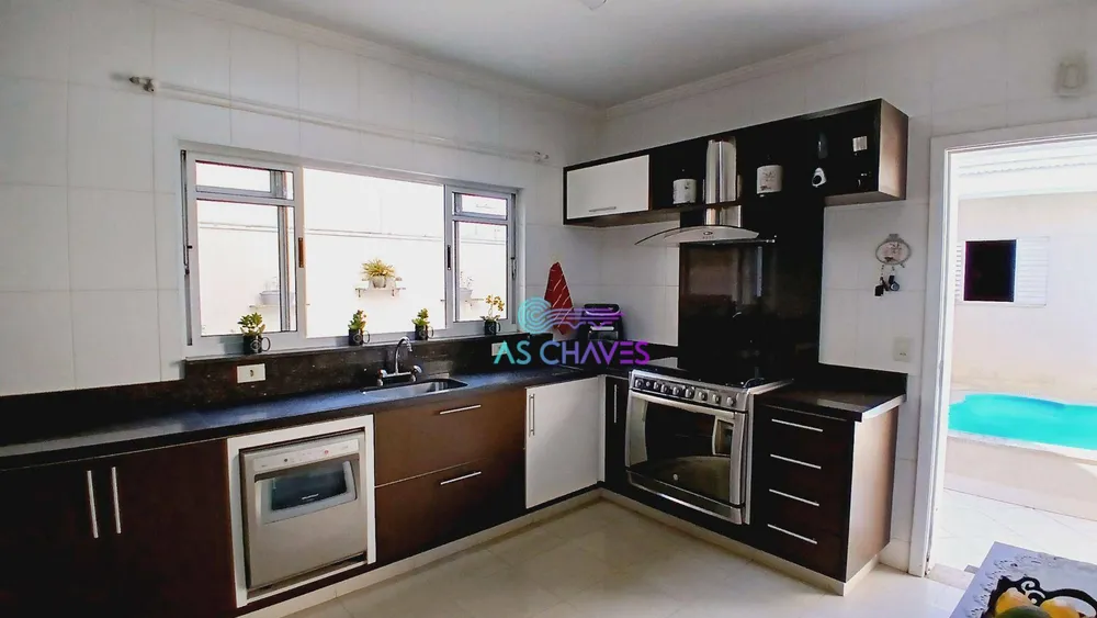 Casa, 4 quartos, 432 m² - Foto 3