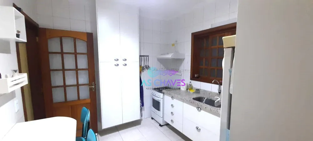 Casa, 3 quartos, 137 m² - Foto 2