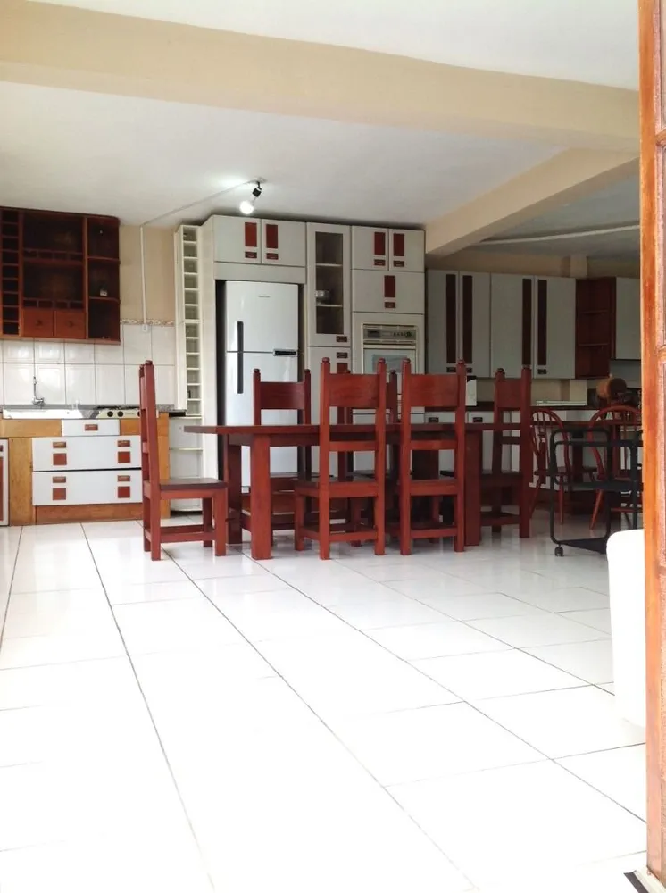 Chácara, 3 quartos, 1168 m² - Foto 11