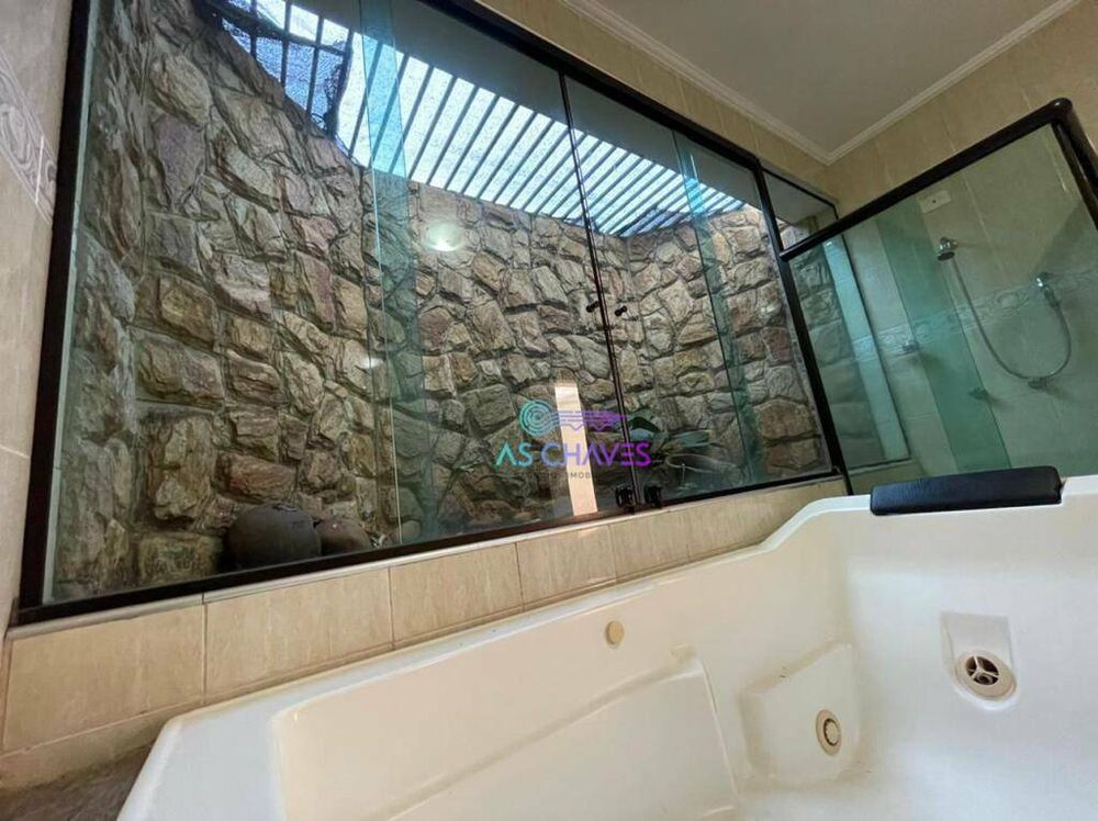 Casa, 3 quartos, 230 m² - Foto 3