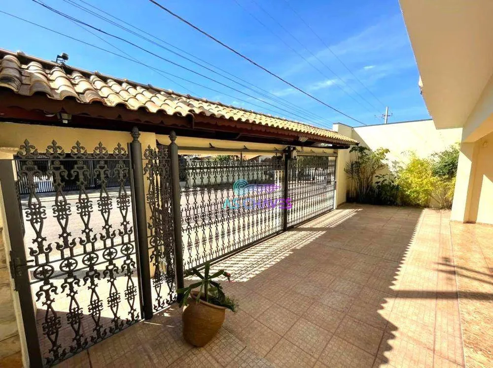 Casa, 3 quartos, 230 m² - Foto 11