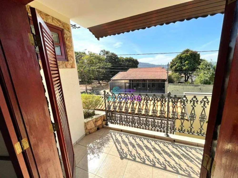 Casa, 3 quartos, 230 m² - Foto 15