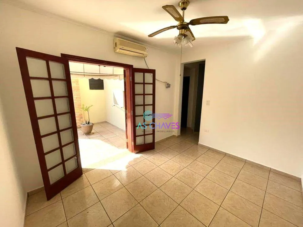 Casa, 3 quartos, 230 m² - Foto 13