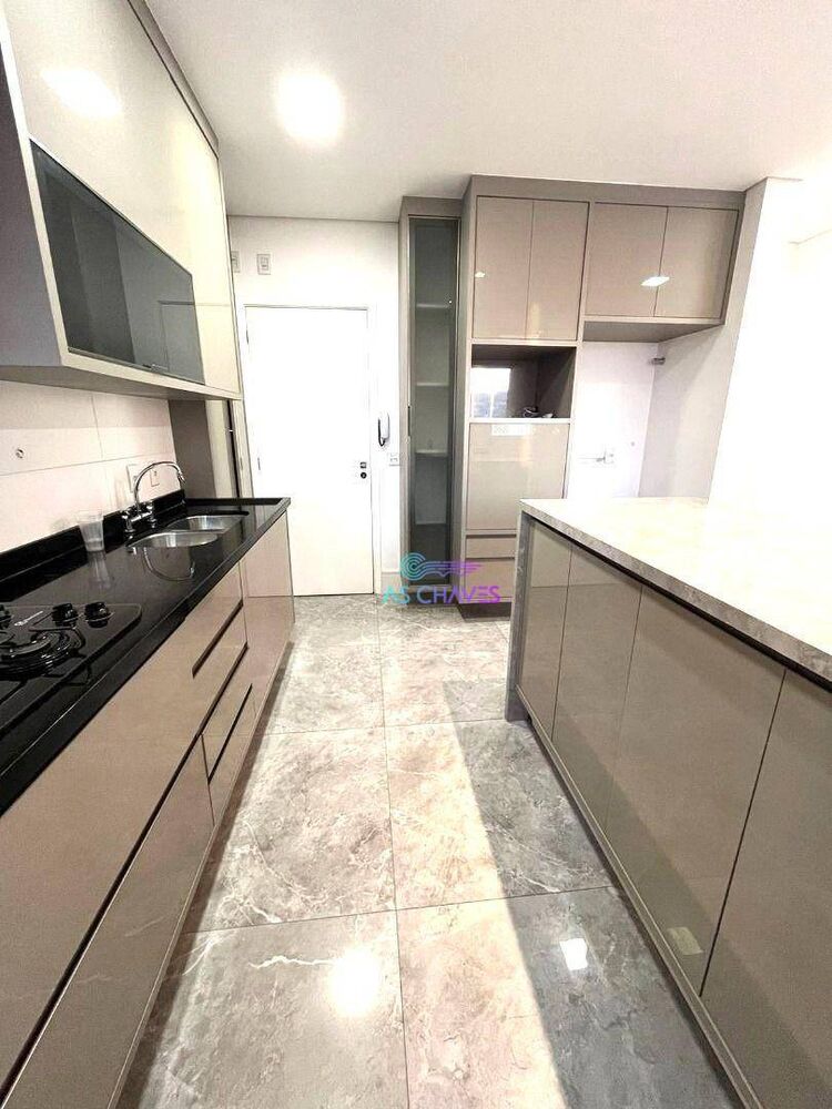 Apartamento, 4 quartos, 189 m² - Foto 1