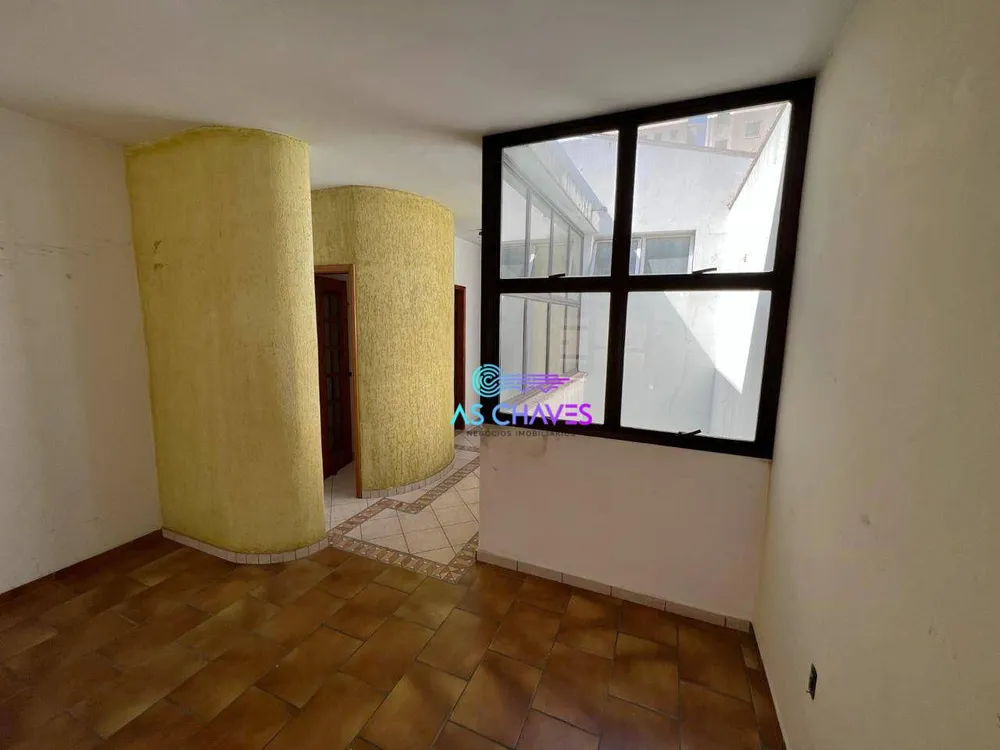 Casa, 3 quartos, 253 m² - Foto 5