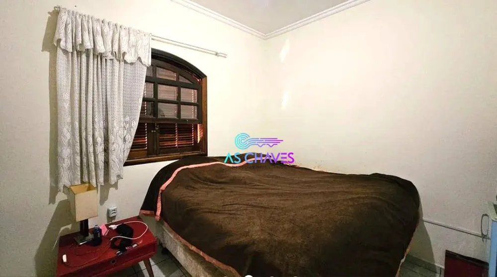 Chácara, 3 quartos, 659 m² - Foto 8