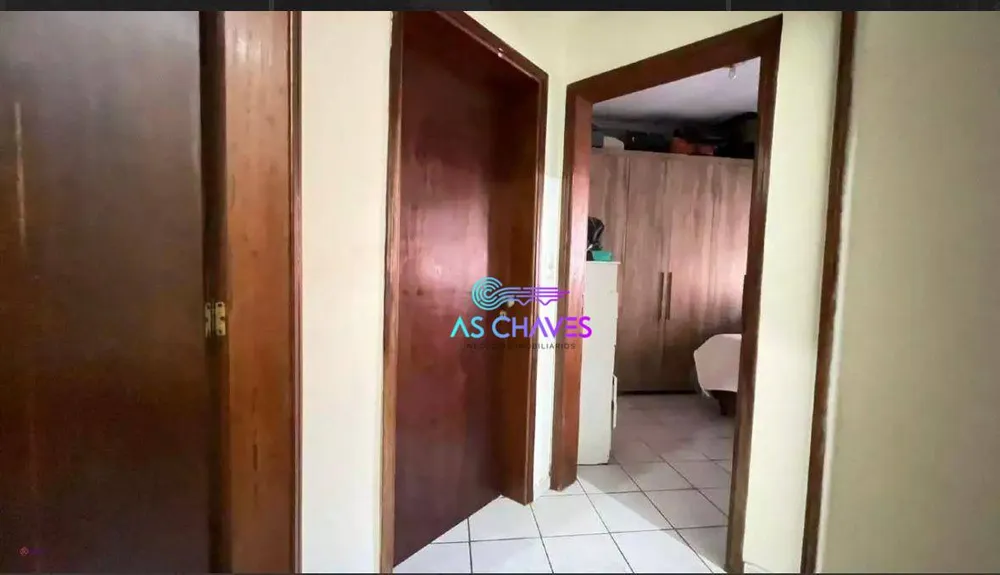 Chácara, 3 quartos, 659 m² - Foto 3