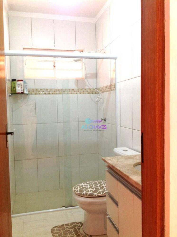 Casa, 1 quarto, 200 m² - Foto 2