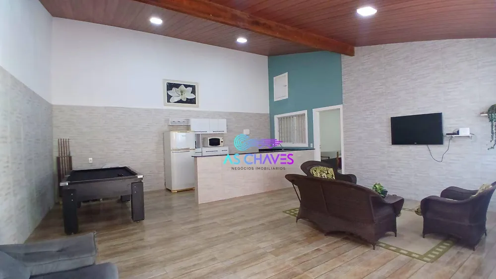 Casa, 2 quartos, 200 m² - Foto 1