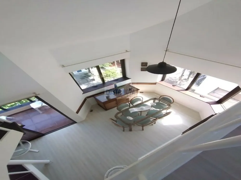 Apartamento, 3 quartos, 210 m² - Foto 2