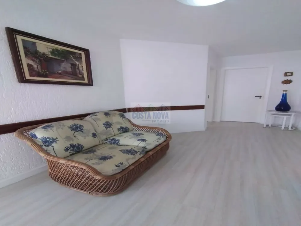 Apartamento, 3 quartos, 210 m² - Foto 1