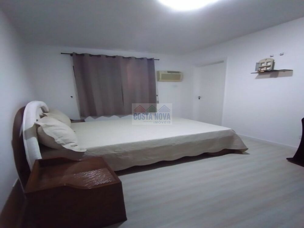 Apartamento, 3 quartos, 210 m² - Foto 2