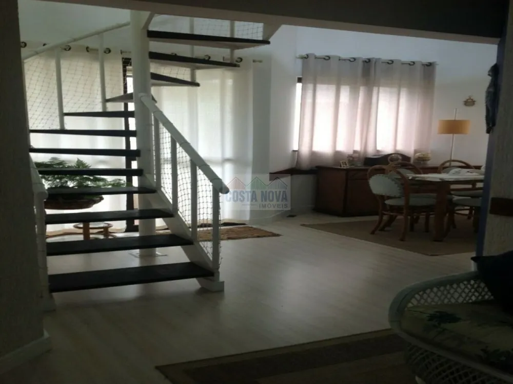 Apartamento, 3 quartos, 210 m² - Foto 2