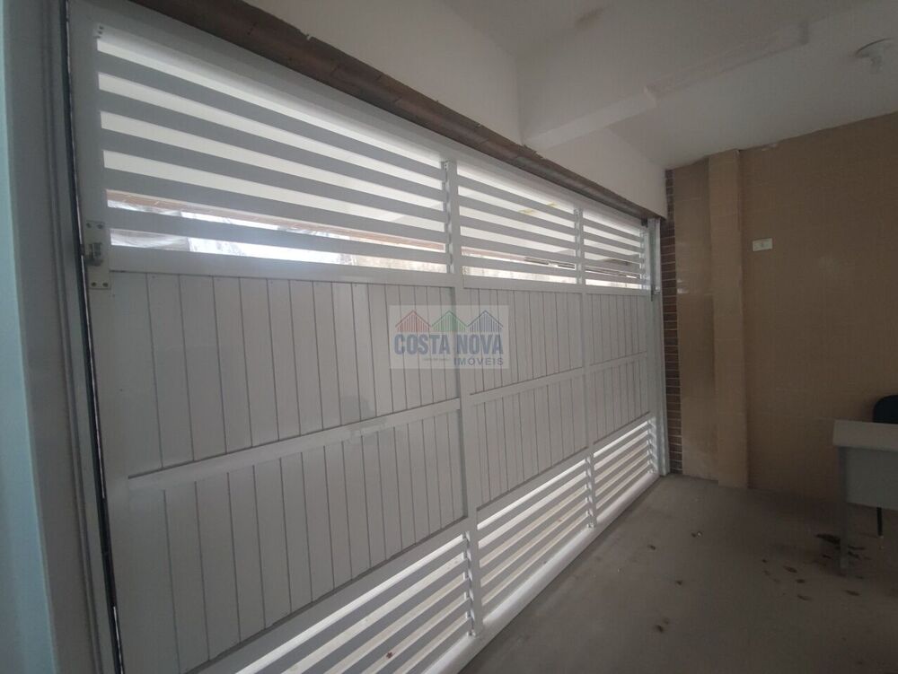 Casa de Vila à venda com 2 quartos, 75m² - Foto 2