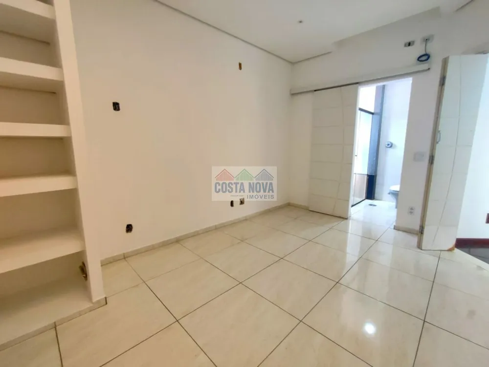 Apartamento, 3 quartos, 140 m² - Foto 2