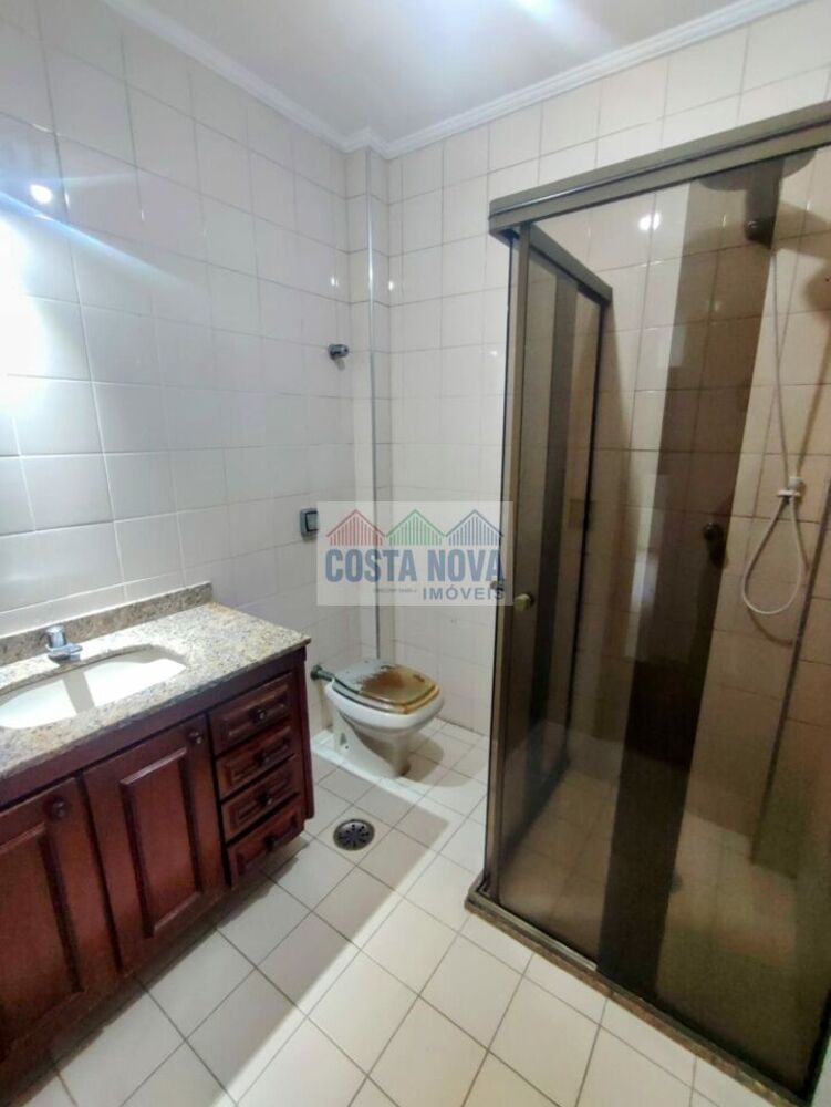 Apartamento, 3 quartos, 140 m² - Foto 2