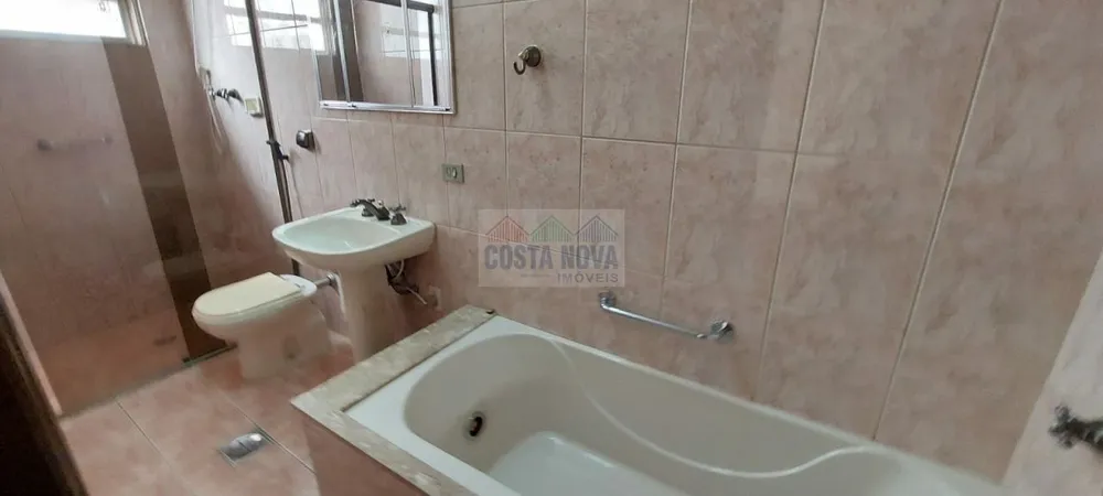 Casa, 3 quartos, 330 m² - Foto 2
