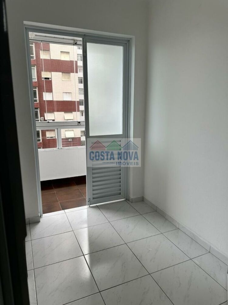 Apartamento, 3 quartos, 150 m² - Foto 1