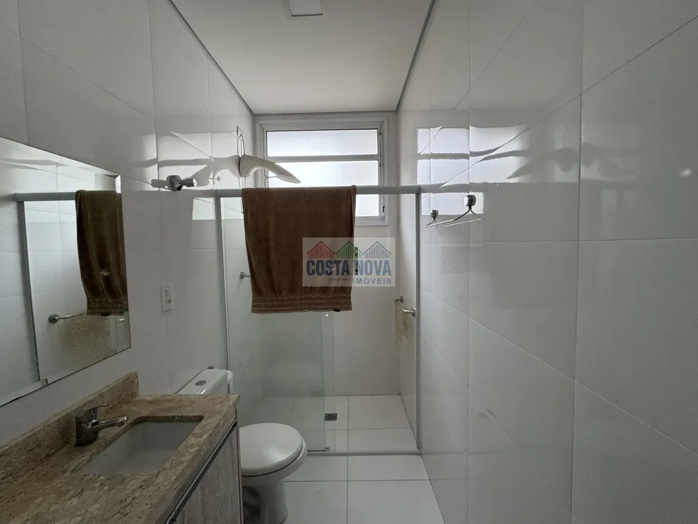 Apartamento, 3 quartos, 239 m² - Foto 1