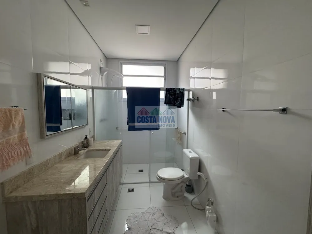 Apartamento, 3 quartos, 239 m² - Foto 4