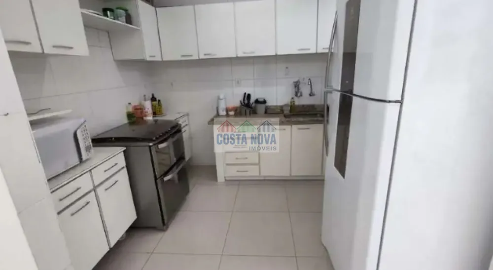 Casa, 3 quartos, 193 m² - Foto 2